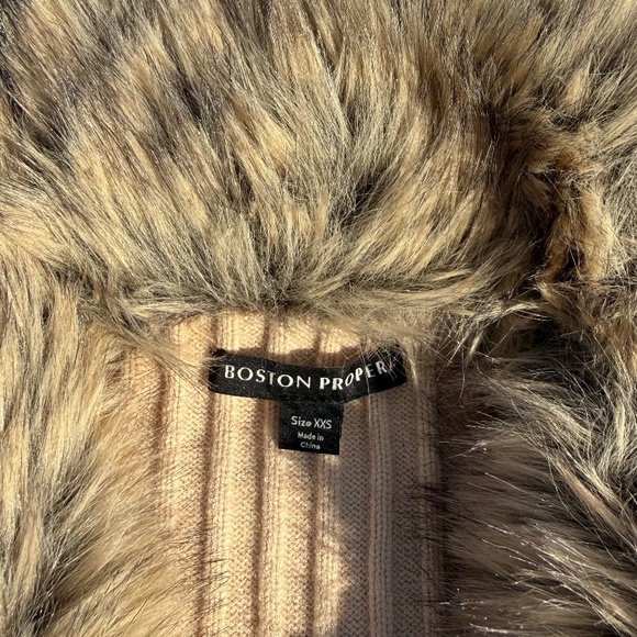 Faux Fur Trim Zip Up Cardigan - Picture 3 of 7